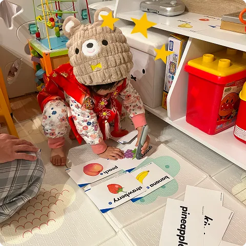 mola mola iを使用して学習する花井さんの写真