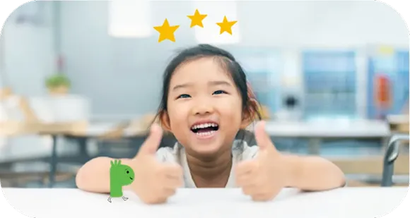 笑顔の女の子の写真